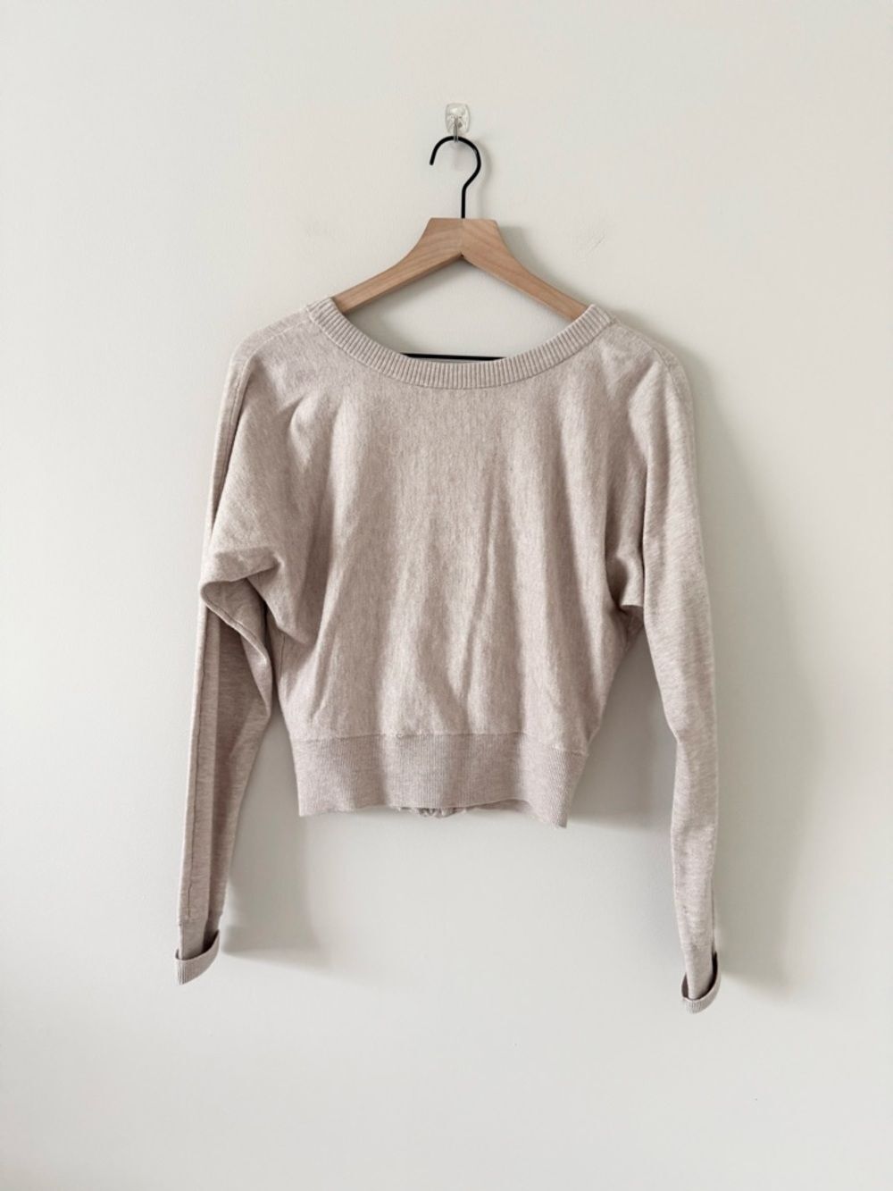 NWT Express Beige Ribbed Knit V Back with Zip Sweater Size XS